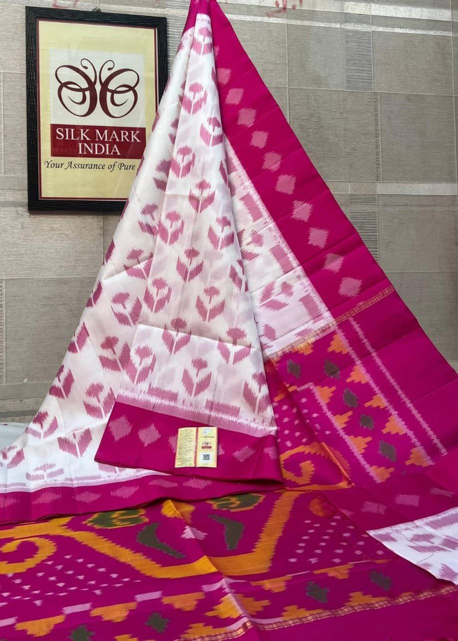 Pochampalli Ikkat Dolla Silk Saree