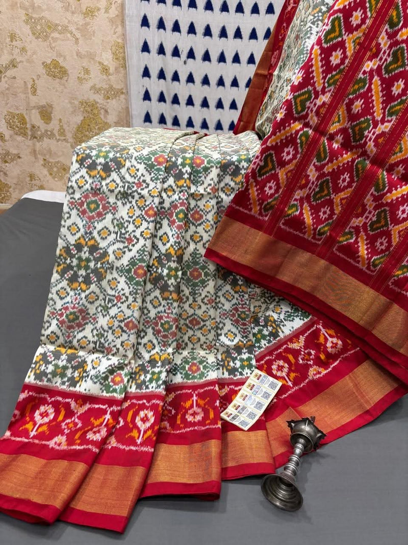 Pochampalli Ikkat Dolla Silk Saree