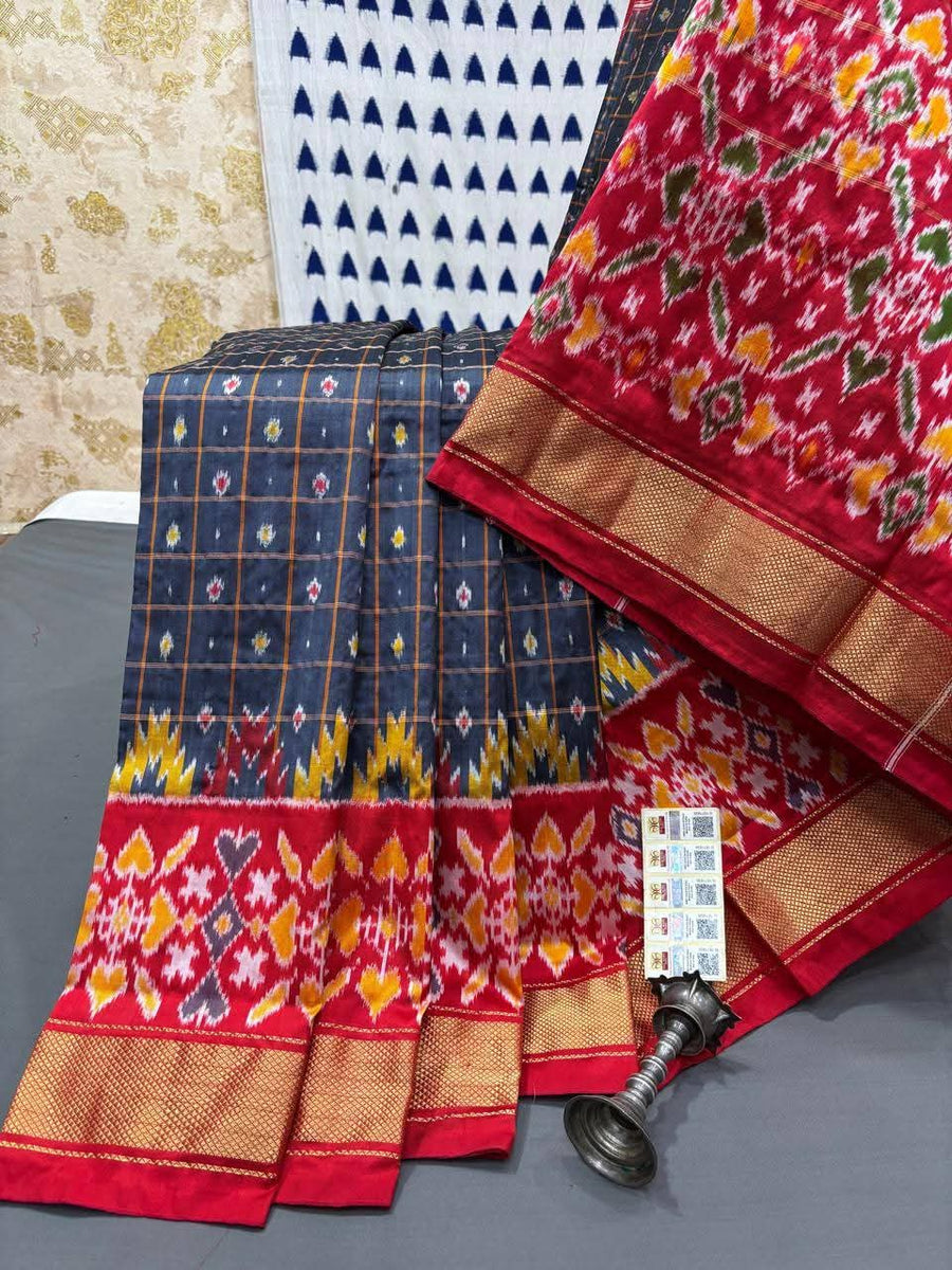 Pochampalli Dolla Silk Saree