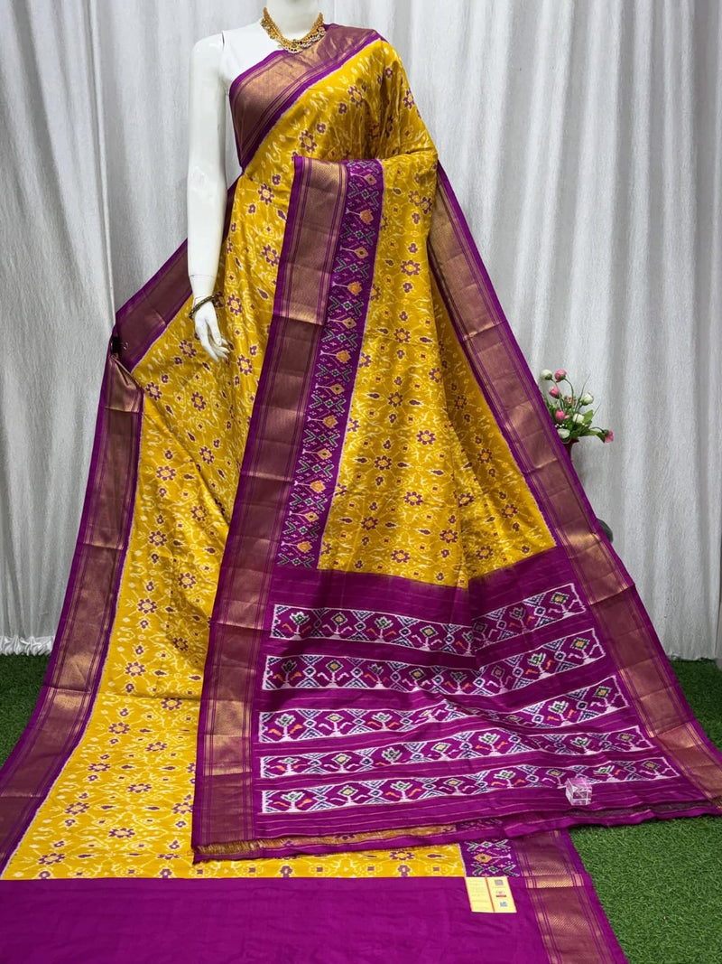 Pochampalli Ikkat Dolla Silk Saree
