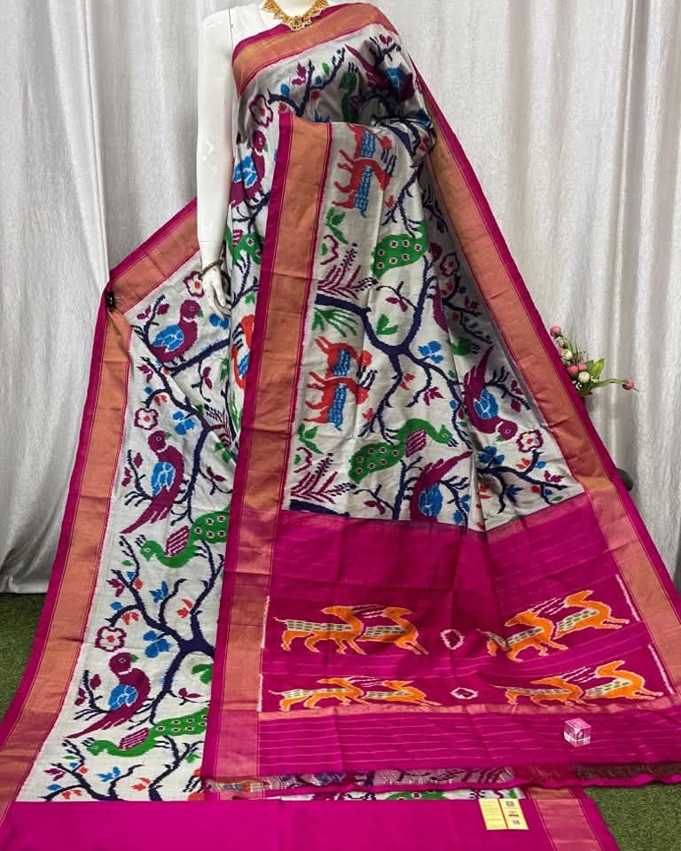 Pochampalli Ikkat Dolla Silk Saree