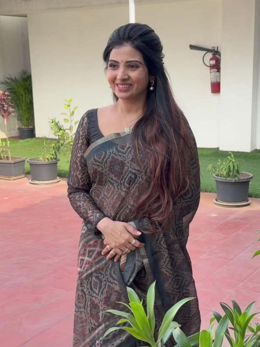 Linen Cotton Saree with Gold Jari Border