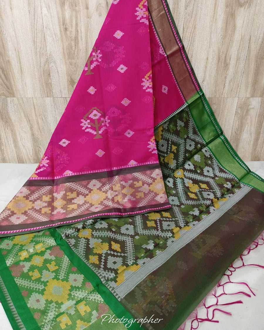 Pochampalli Ikkat Dolla Silk Saree