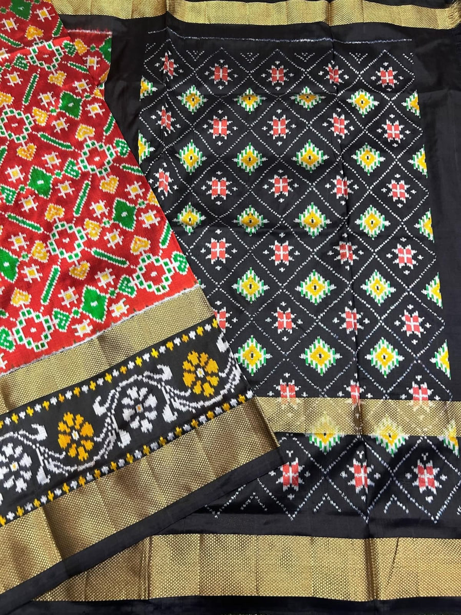 Pochampalli Weave Dolla Silk Saree